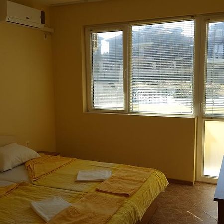 Villa Krisia Apartments Σωζόπολη Εξωτερικό φωτογραφία